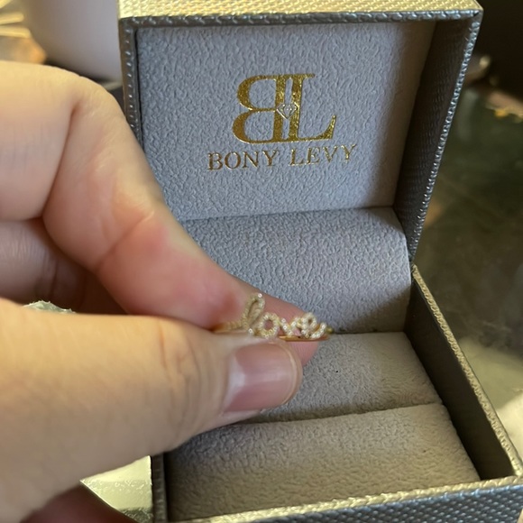18K Authentic Bony Levy Love Diamond Ring, Yellow Gold size 7-7.5 ,EUC - Picture 2 of 4